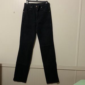 Black men’s wrangler 29x36